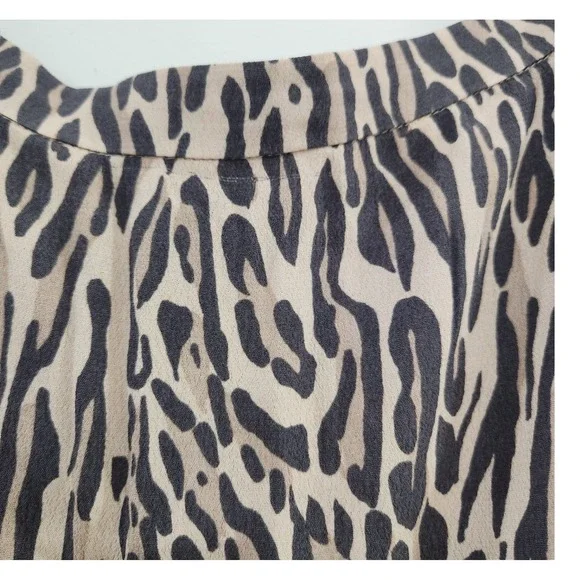 Wilfred Aritzia Animal Print Midi Skirt Tan Black High Waisted Size 10 - Picture 4 of 5